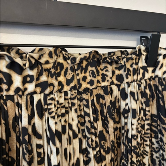 Cheetah print maxi pleated paper bag waist long skirt size L - Picture 6 of 9